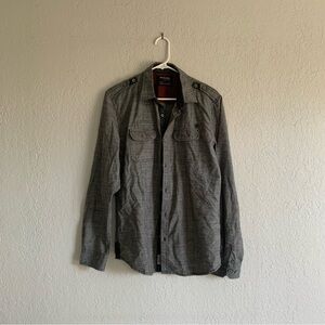 Men's Gray Button-Up Shirt